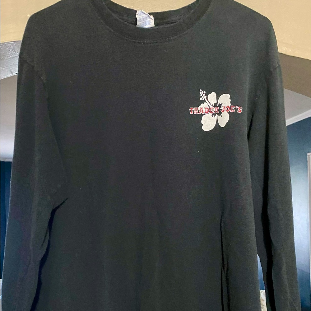 Trader Joes Long Sleeve Crew Tee